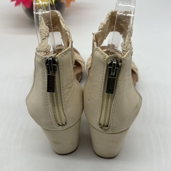 Lucky Brand Macrame Knit Ankle Strap Off White Sandals Size 7.5 MCS6306B - Picture 3 of 7